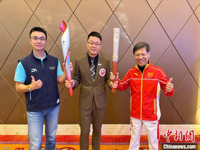 强国复兴有我·永远跟党走：成都两日体育志愿服