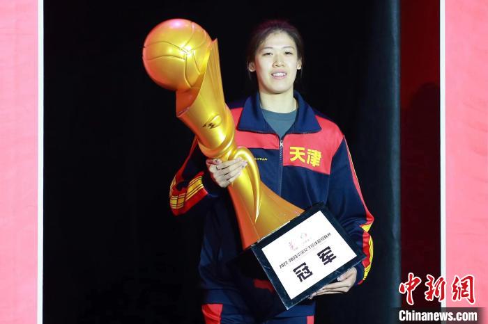 李盈莹：20年与天津女排共成长 从稚嫩到主力的