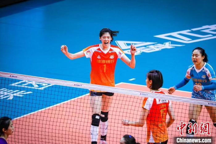 李盈莹：20年与天津女排共成长 从稚嫩到主力的