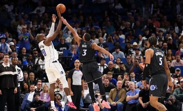 达拉斯独行侠新援米德尔顿创历史纪录 助力球队